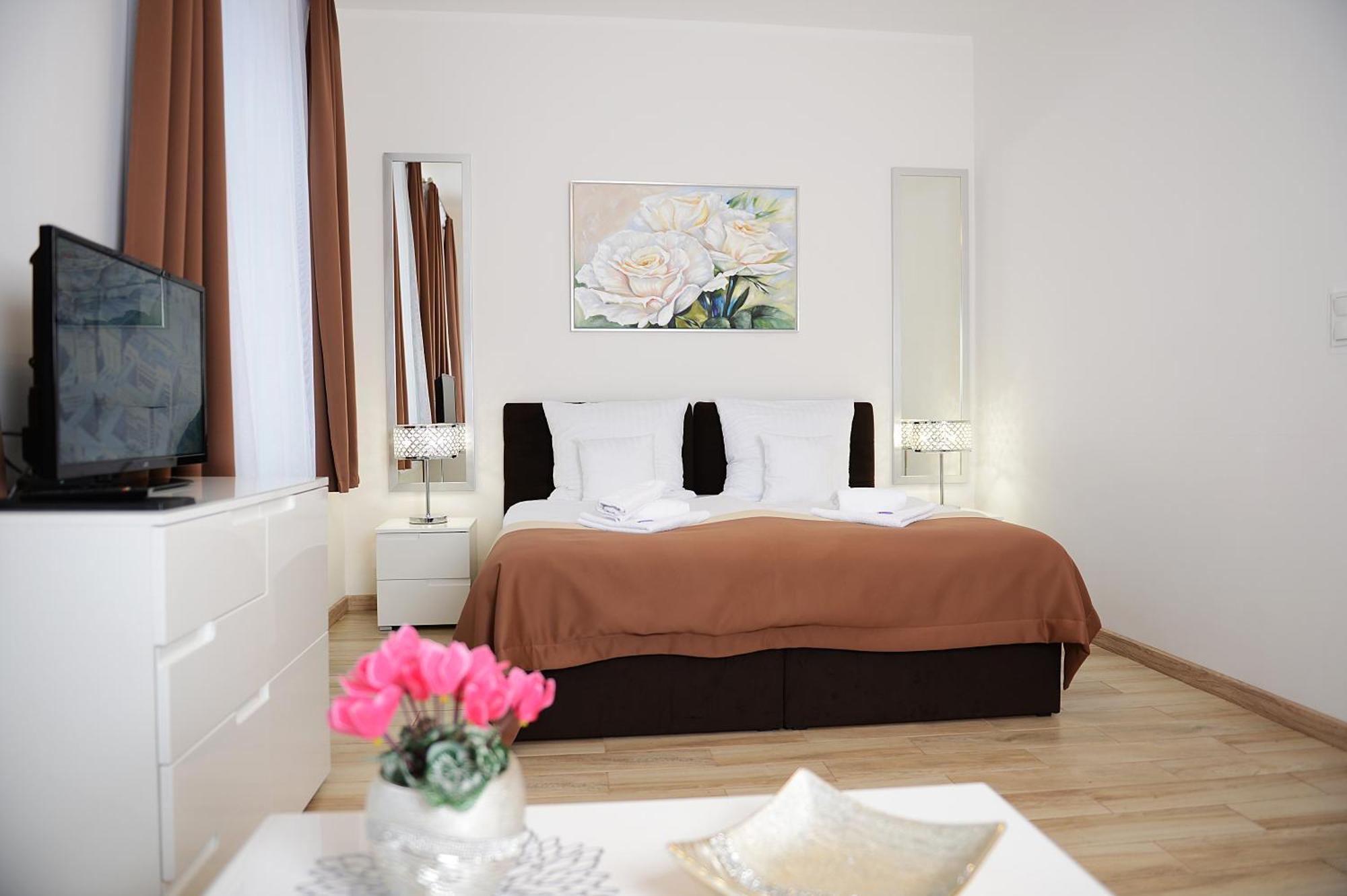 Rezydencja Mysliwska - Apartamenty コシャリン エクステリア 写真