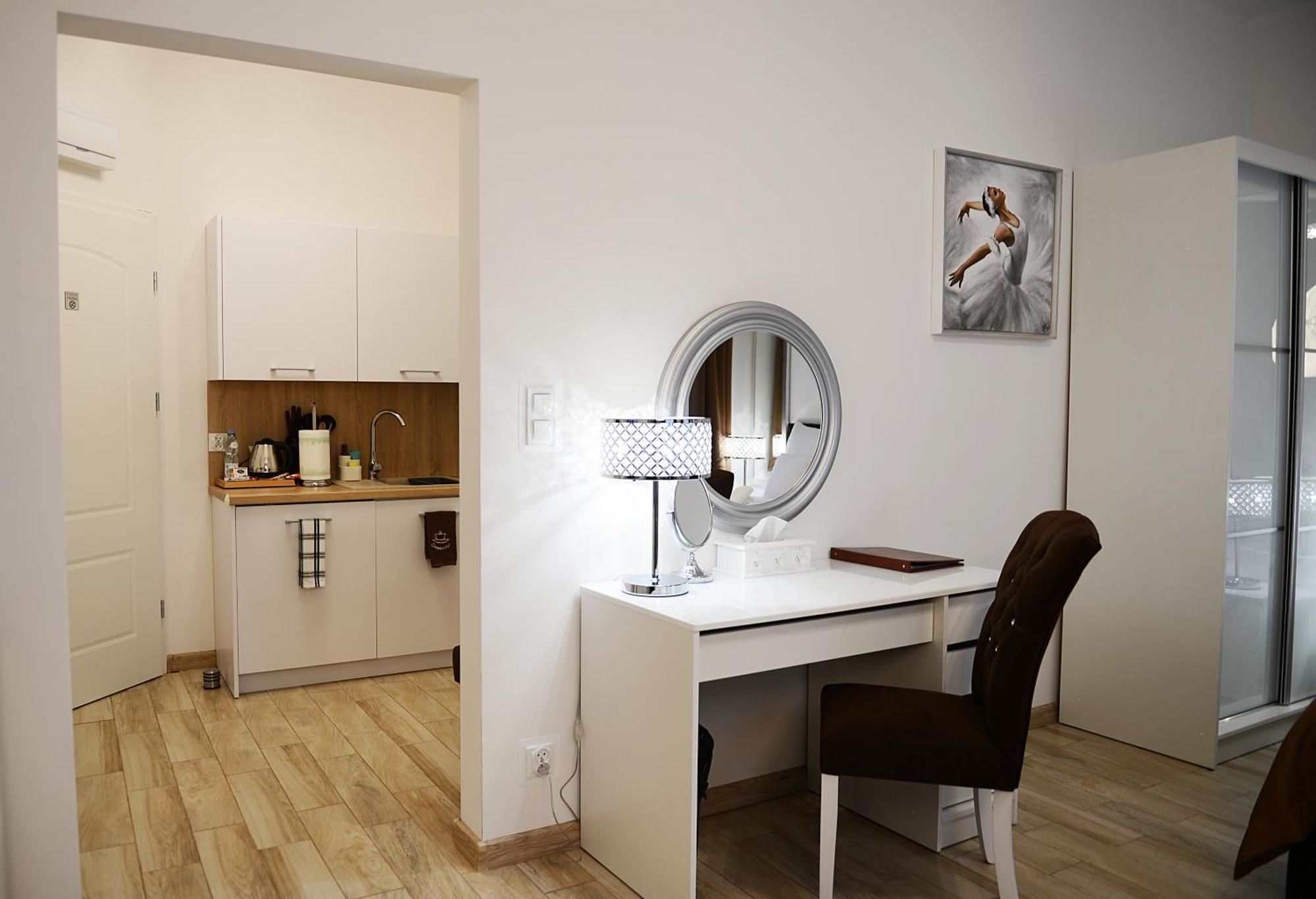 Rezydencja Mysliwska - Apartamenty コシャリン エクステリア 写真